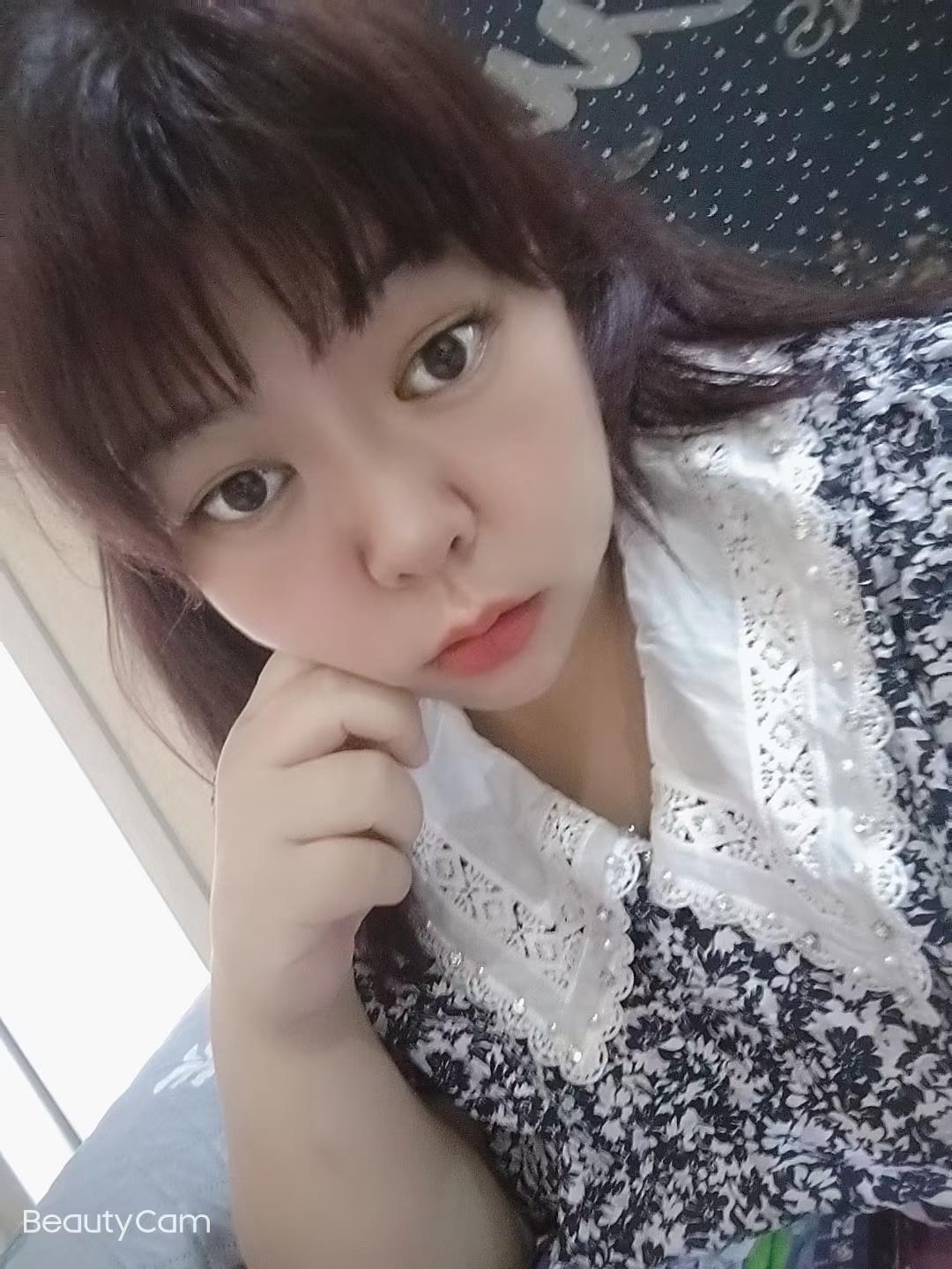 28岁小坦克，口起来很舒服胸部很大 第1张