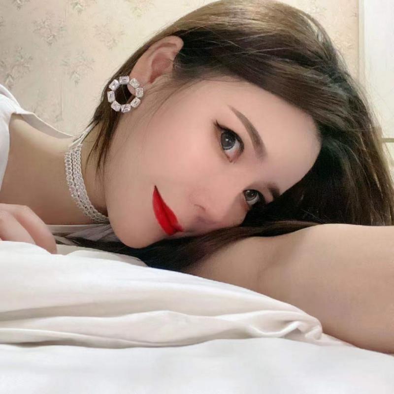 罗湖身材一绝的少妇 第2张