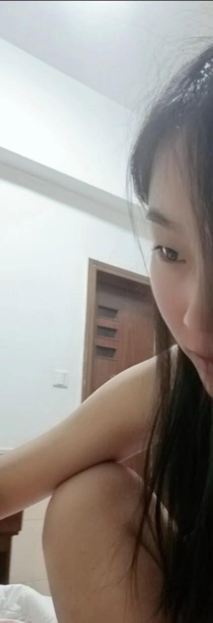 黄江小师妹 第2张