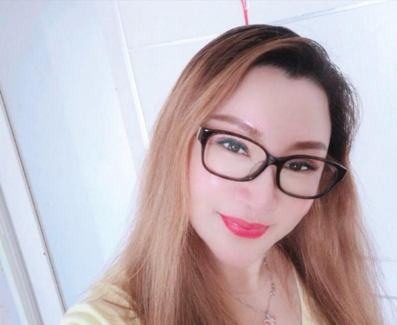 活很好的美丽少妇 第1张
