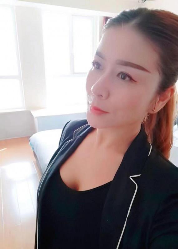 武汉风情御姐 第1张
