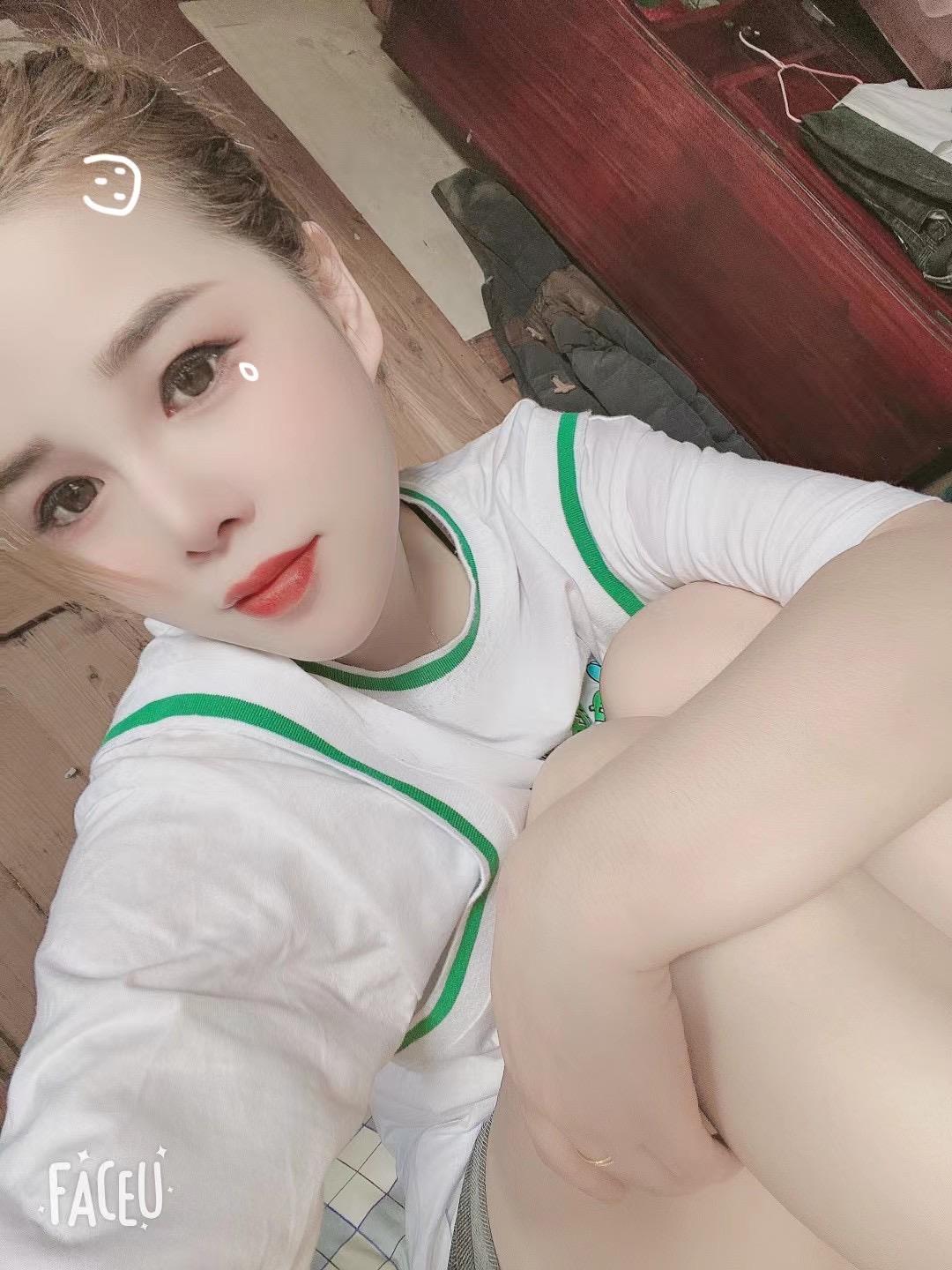 光谷清纯妹子 第1张