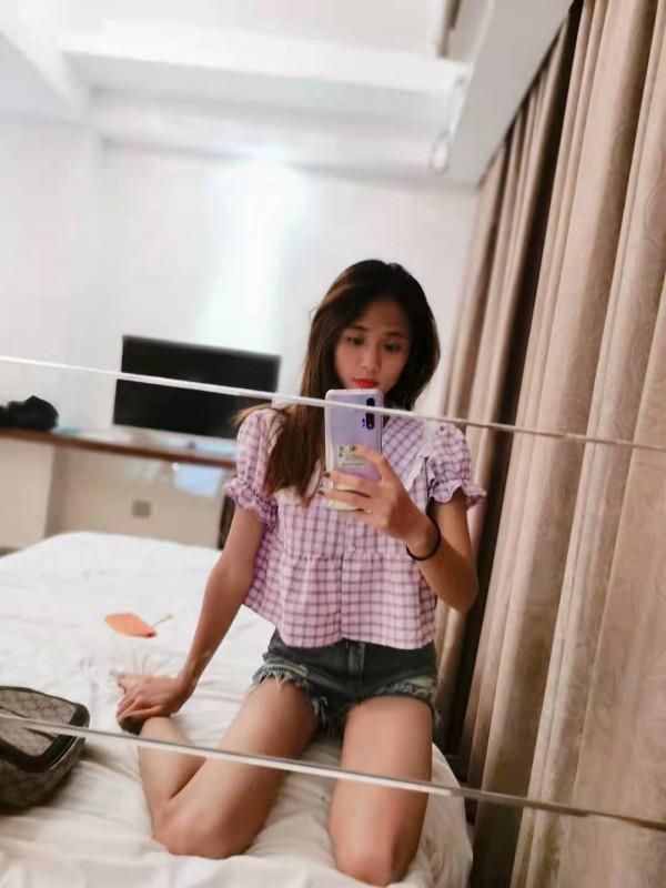 350洗吹做妹子 第1张