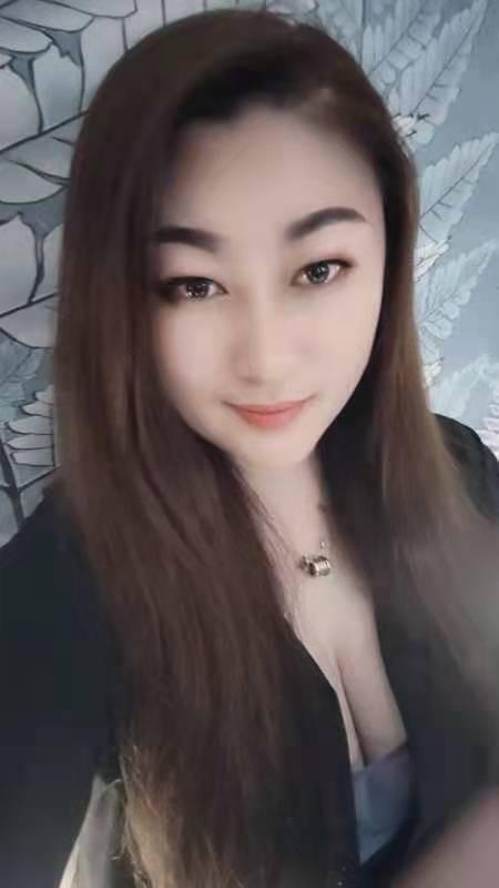 融创微胖美女 第1张