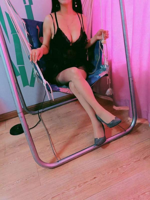 成都性价比熟女 第1张