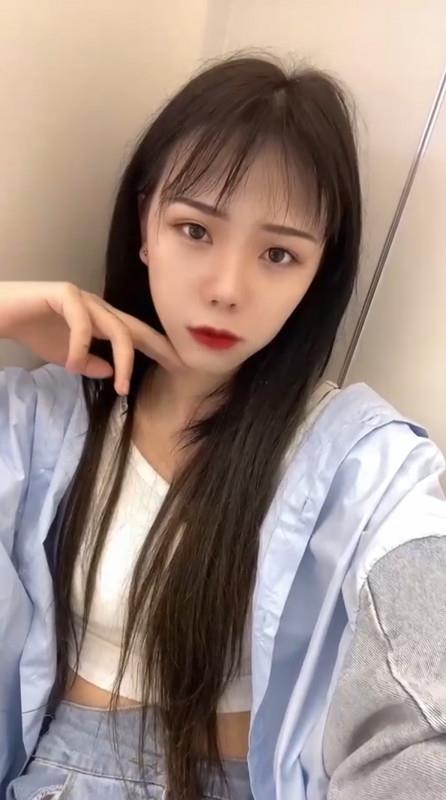 武侯区24岁兼职小妹 第1张