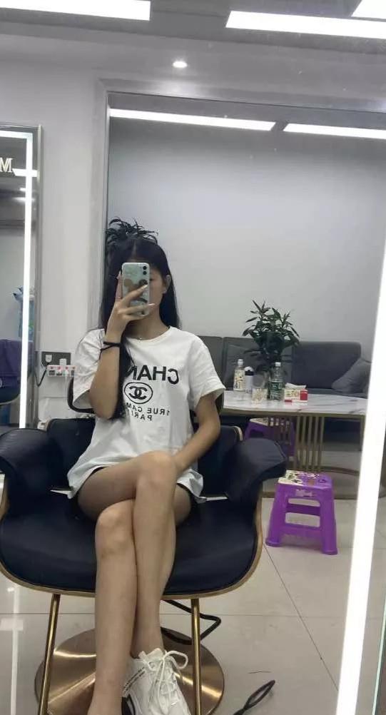 金牛区娇艳欲女一枚 第2张