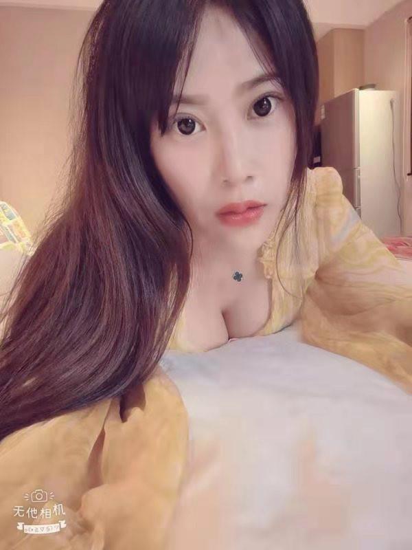 刚回京性感小嫩妹 第1张