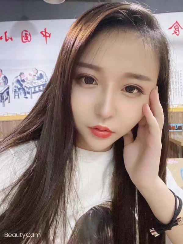 月月 第1张