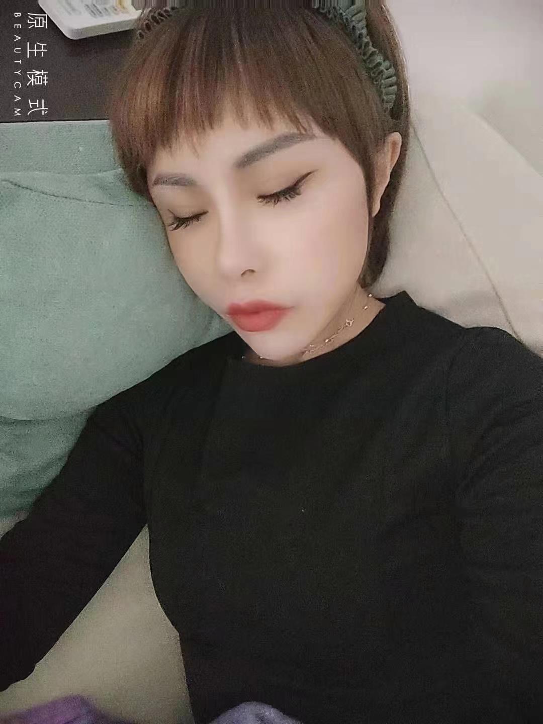 徐汇温迪，短发妹子 第1张