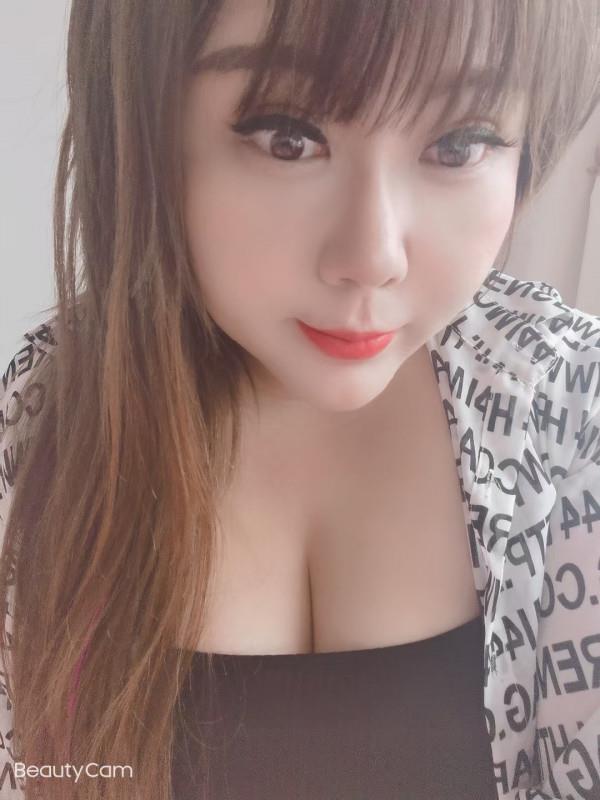 济南大胸妹妹 第1张