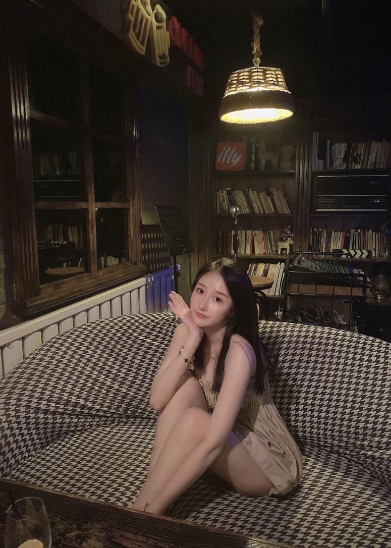 杨浦97年小茉莉 第2张
