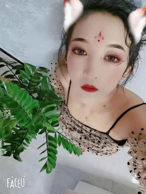 秦淮苏小萌 第2张