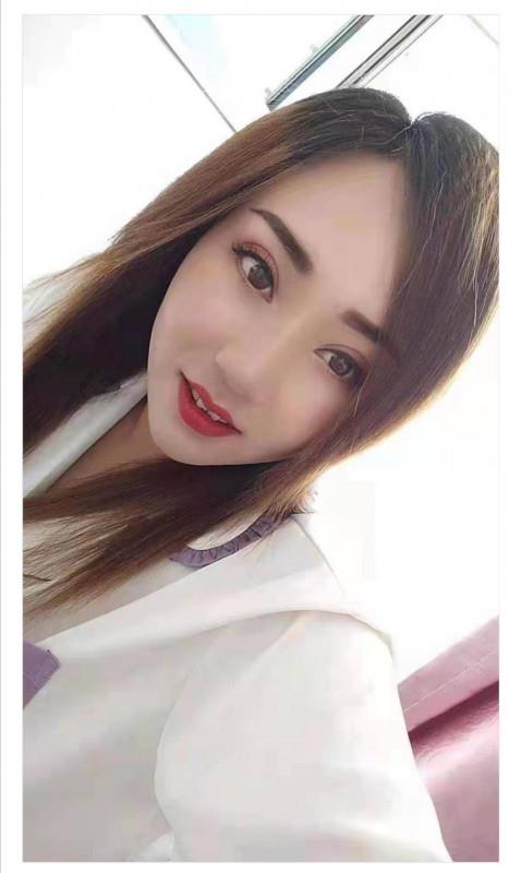 刚下水小美女 第1张