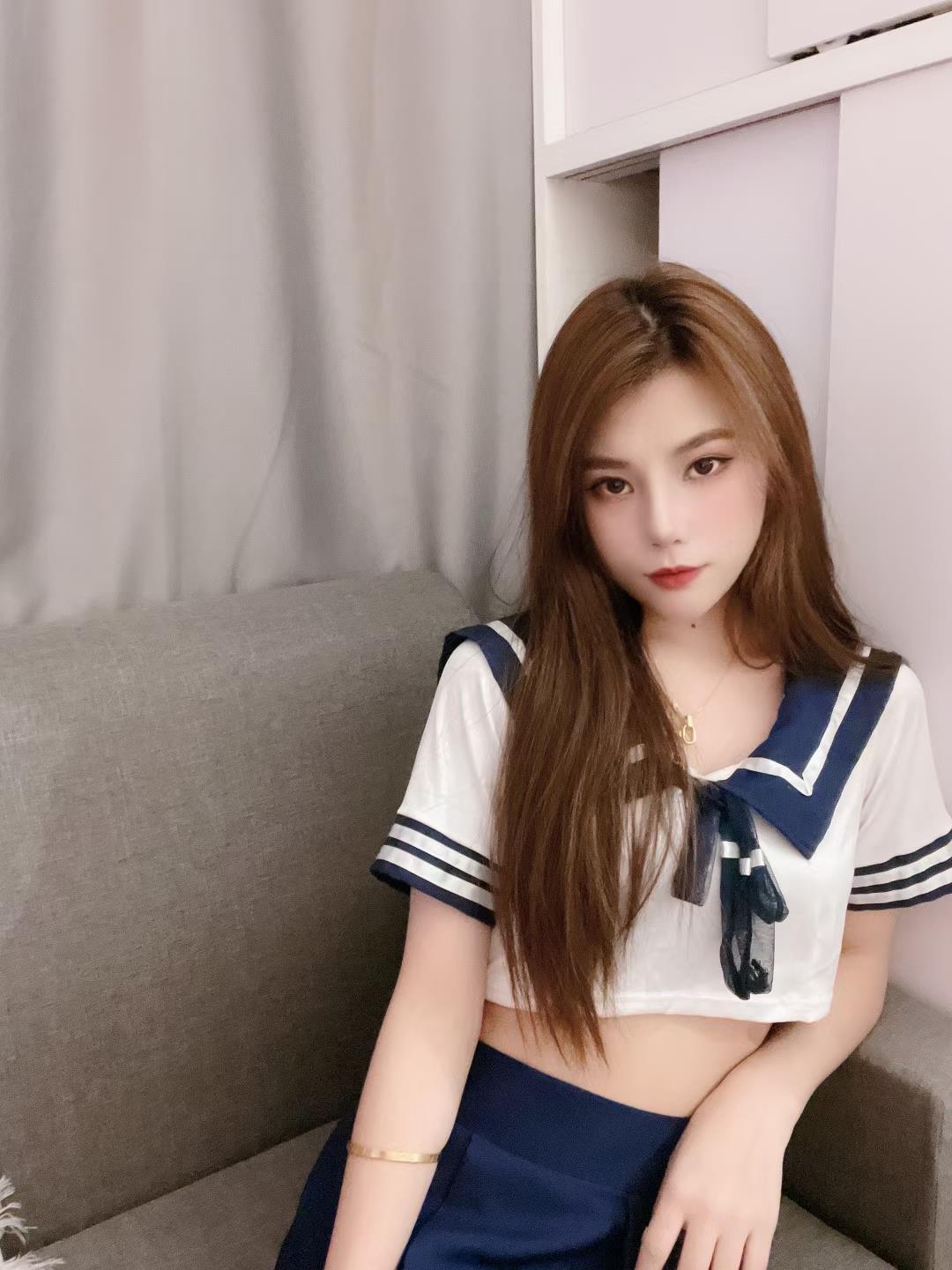高颜值，服务好 第1张