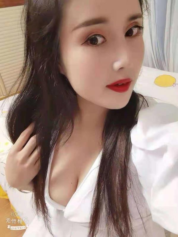 新疆小姐姐 第1张