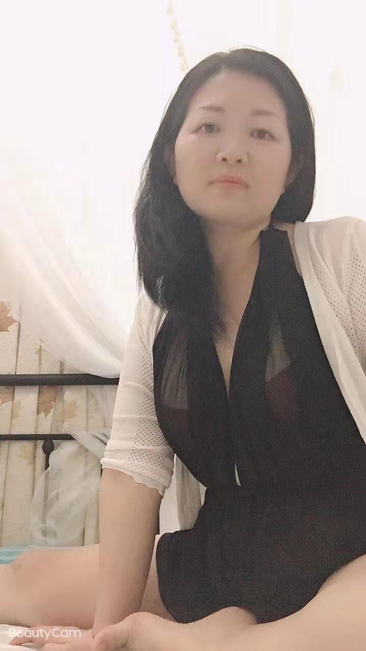 西乡私约少妇 第1张