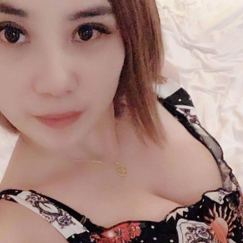 难得一见的少妇 第1张