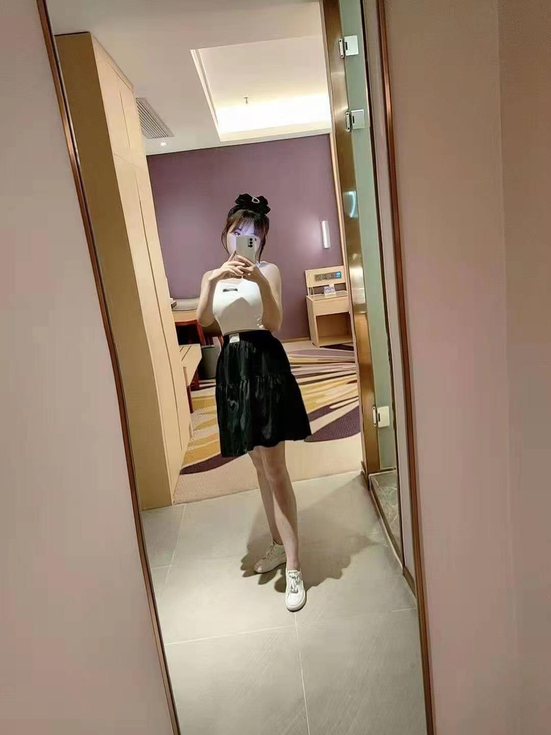 青山湖妹子 第2张