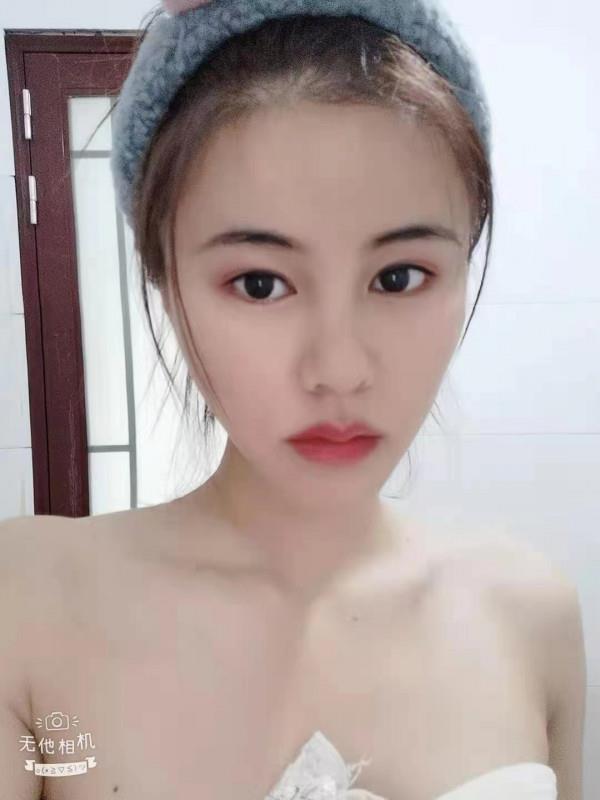 CC大美女 第2张