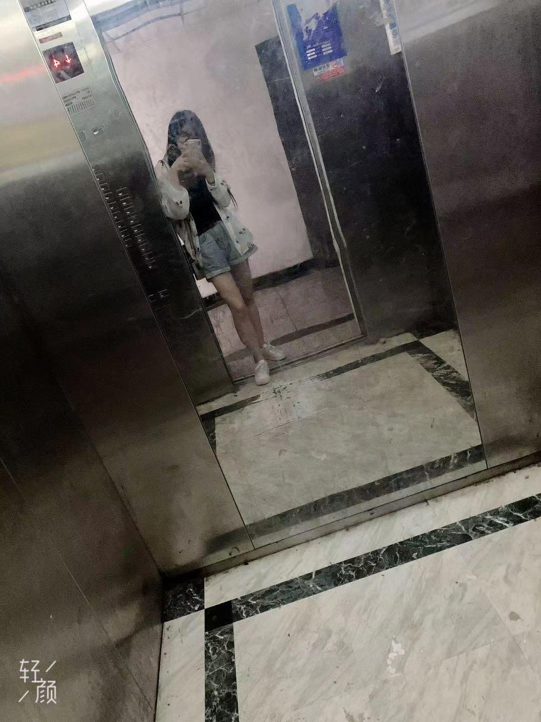 成都武侯年轻妹妹莹莹 第1张