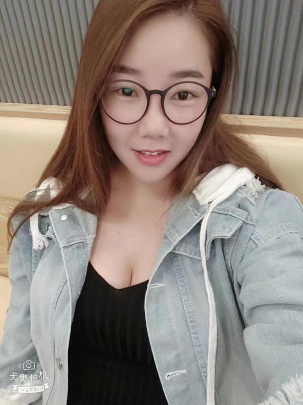 巨乳纤纤 第1张