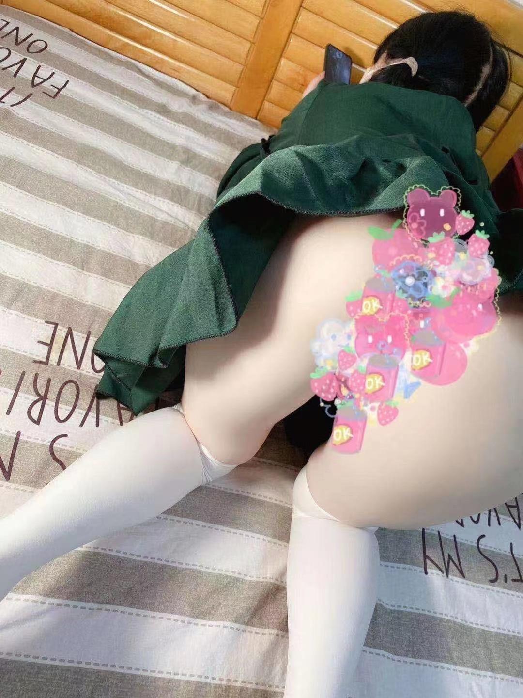 萝莉三点粉性价比非常好 第2张