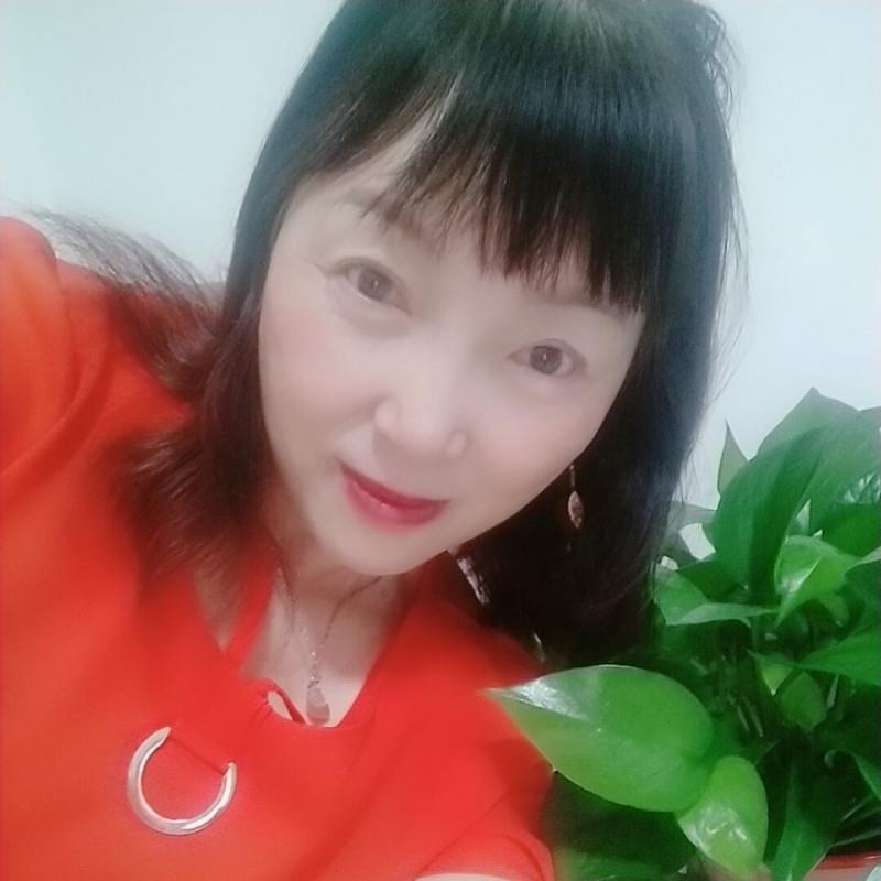 温柔可爱的老阿姨 第4张