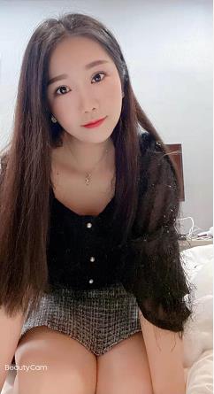 大D真实胸柔软可捏 第1张