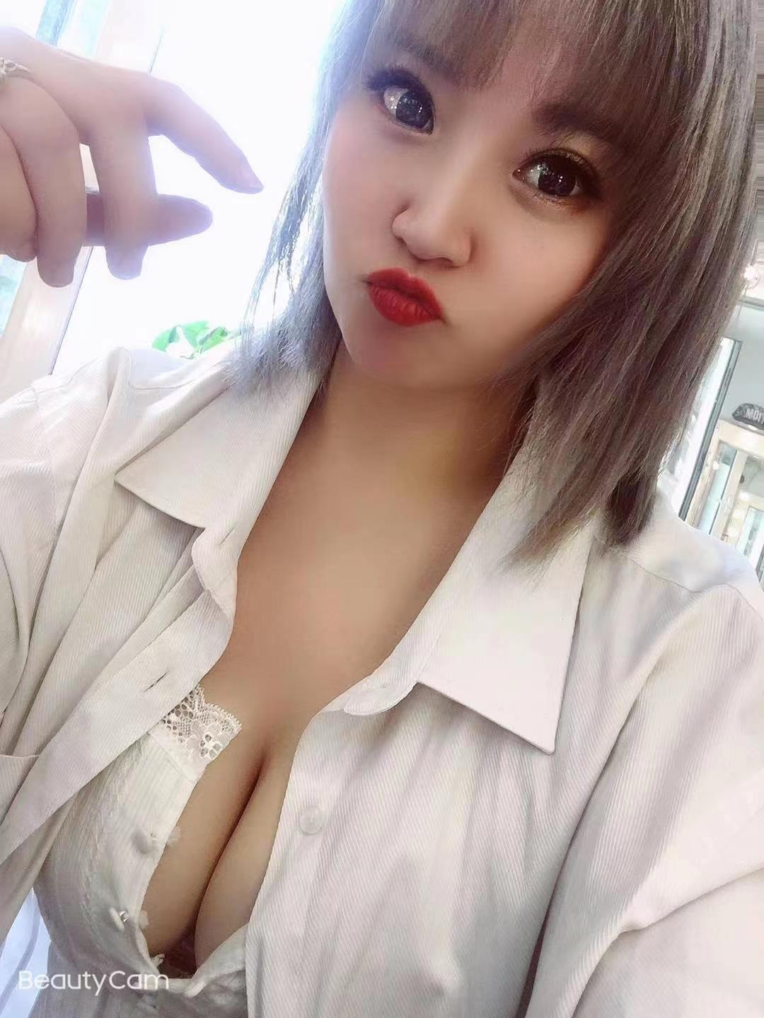 大胸可儿 第1张