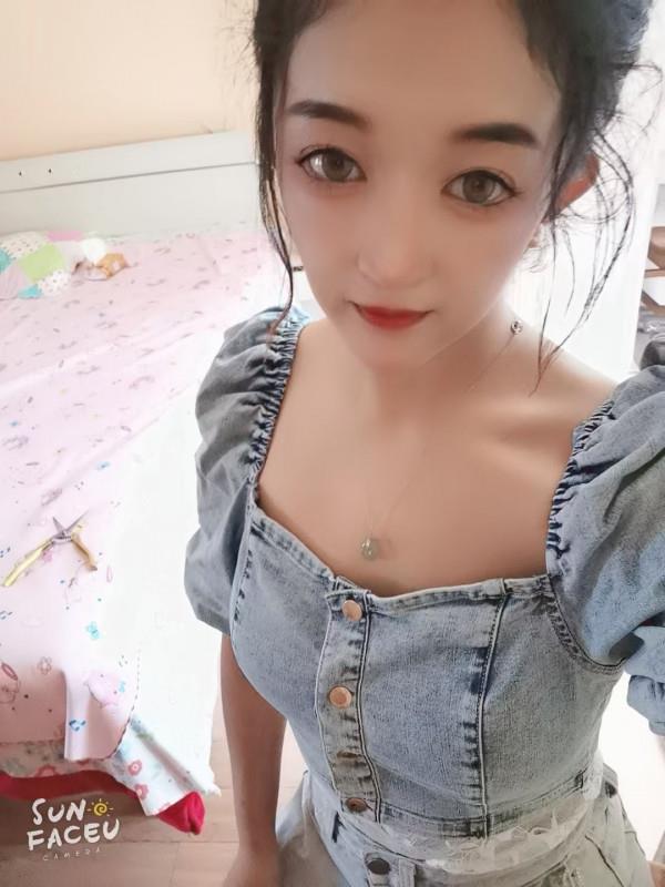 年轻小妹兼职 第2张