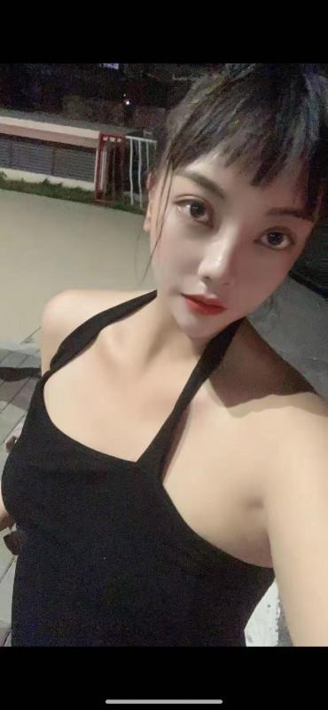 爱健身的小妹妹 第1张