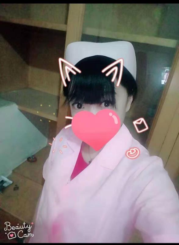 兼职小护士 第4张