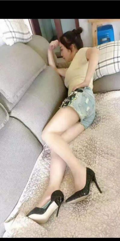 动物园附近风骚熟妇 第2张