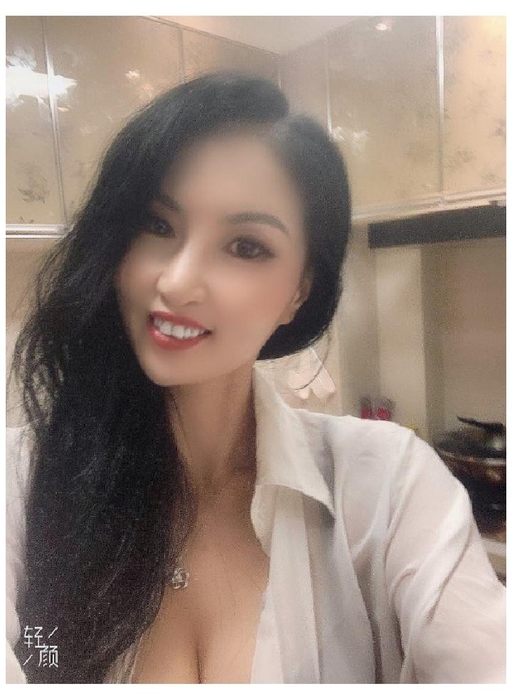 南京瓦妮莎很洋气的少妇 第2张