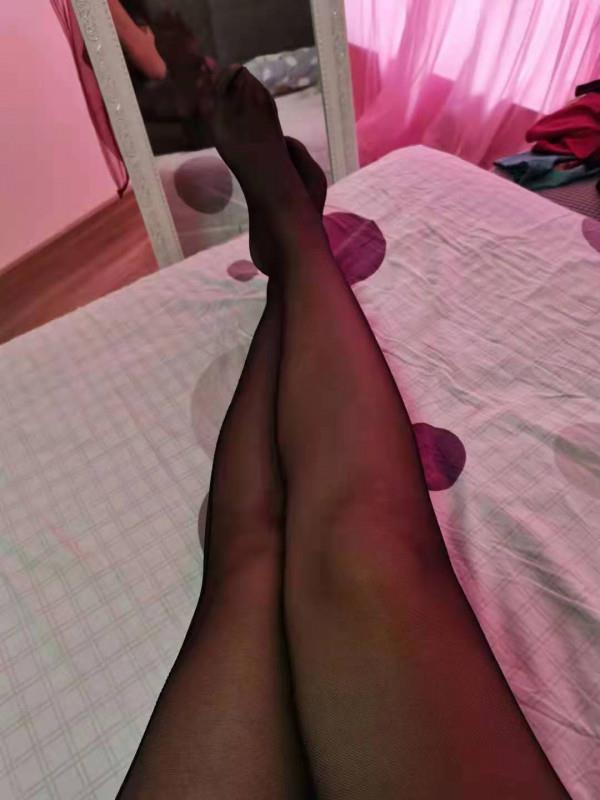 丝袜控服务系少妇 第1张