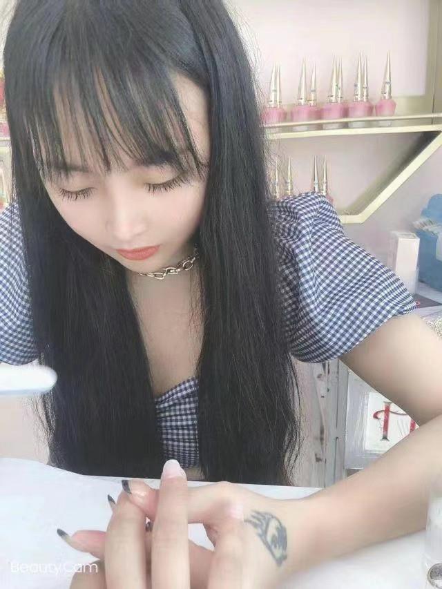 白云美甲小宝宝 第2张