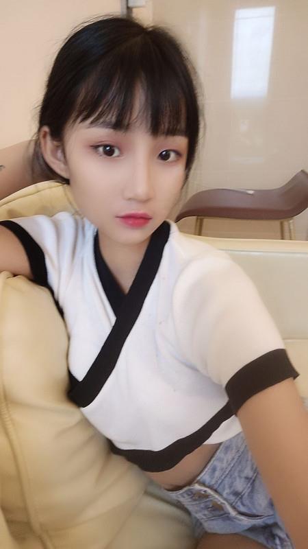 龙岗精神小妹 第2张