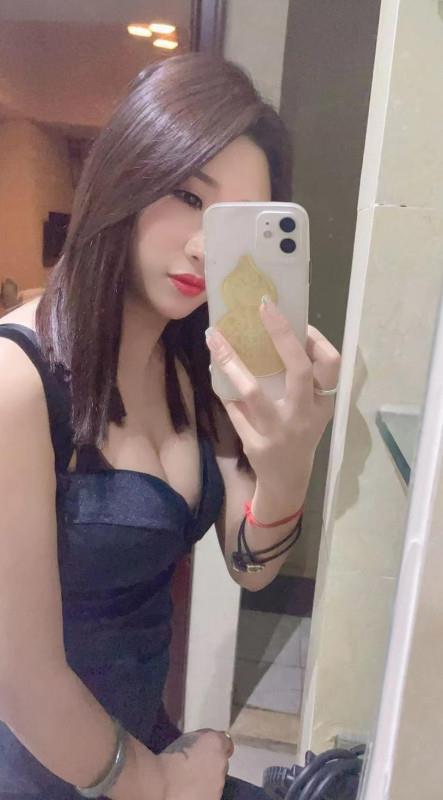 越秀小御姐娜娜 第1张