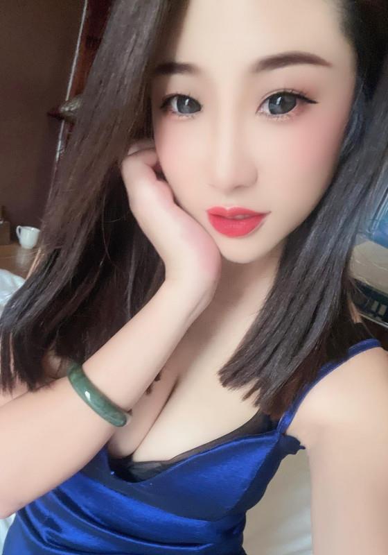 越秀小御姐娜娜 第2张