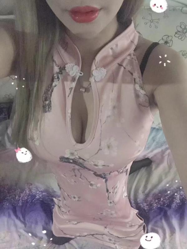 熟女奶娘小桔子 第2张