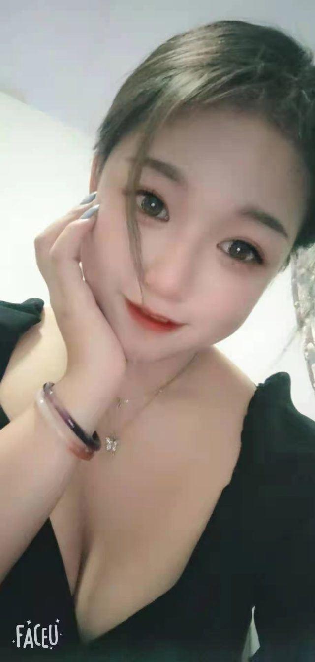 大胸梦梦 第2张