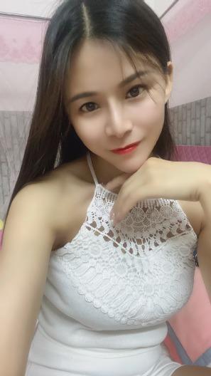 罗湖练过舞蹈的美女 第1张