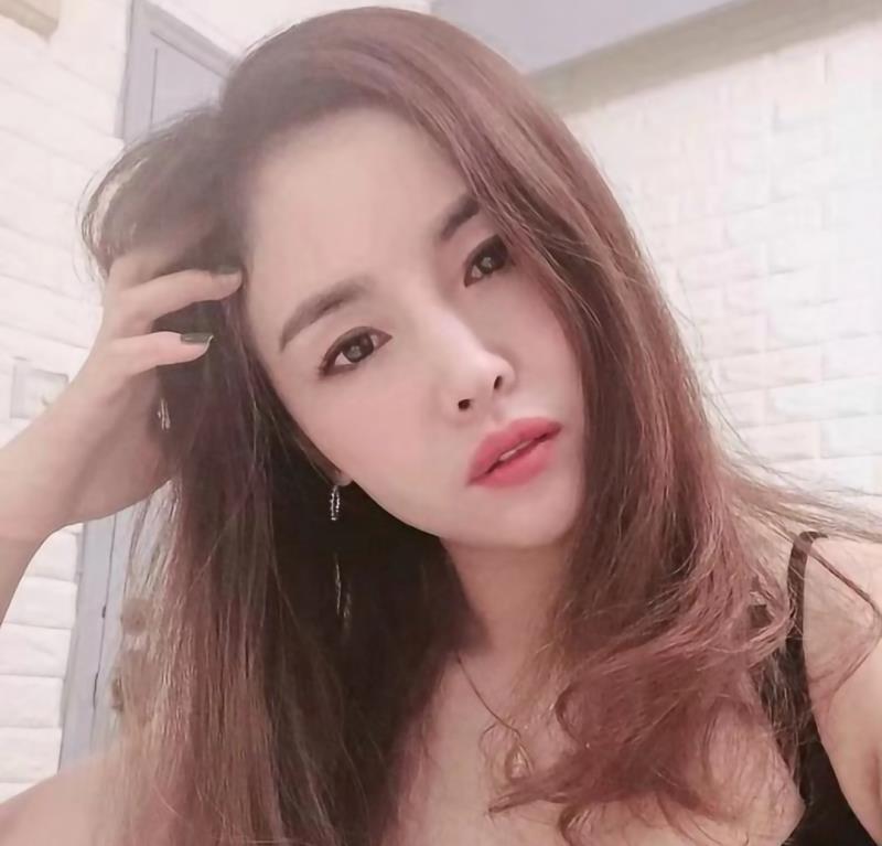 服务类妹子 第1张
