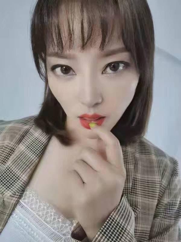 身材好的成都女孩 第2张