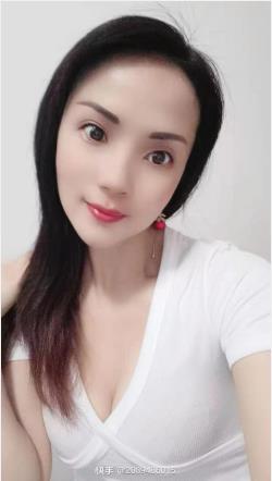 4172皮肤白身体软 第1张