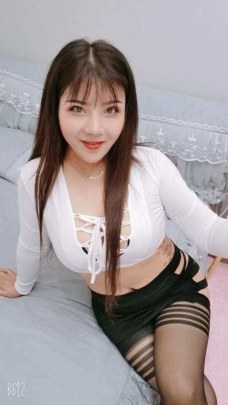 玄武门风骚熟女 第1张