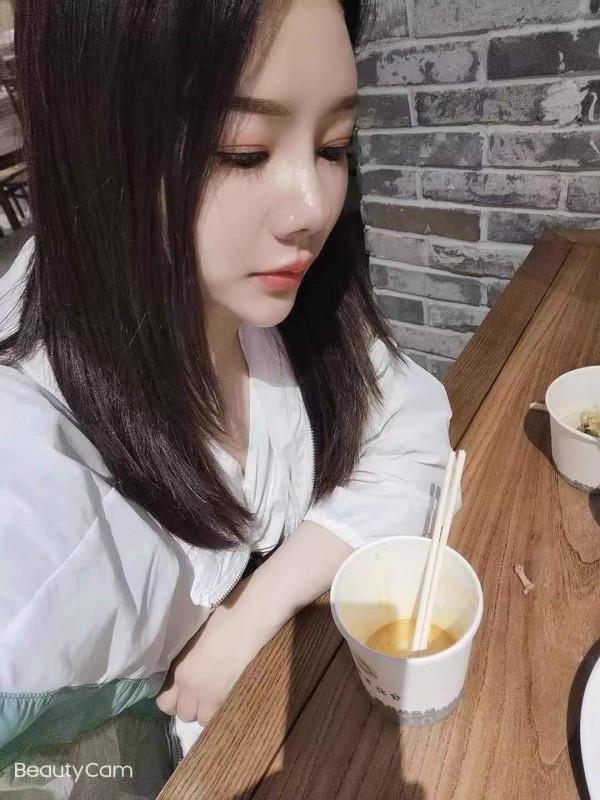 海亮时代妹子 第2张