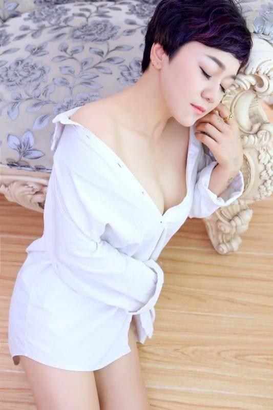 下关熟女 第1张