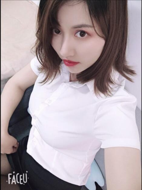 艾菲妹子 第1张